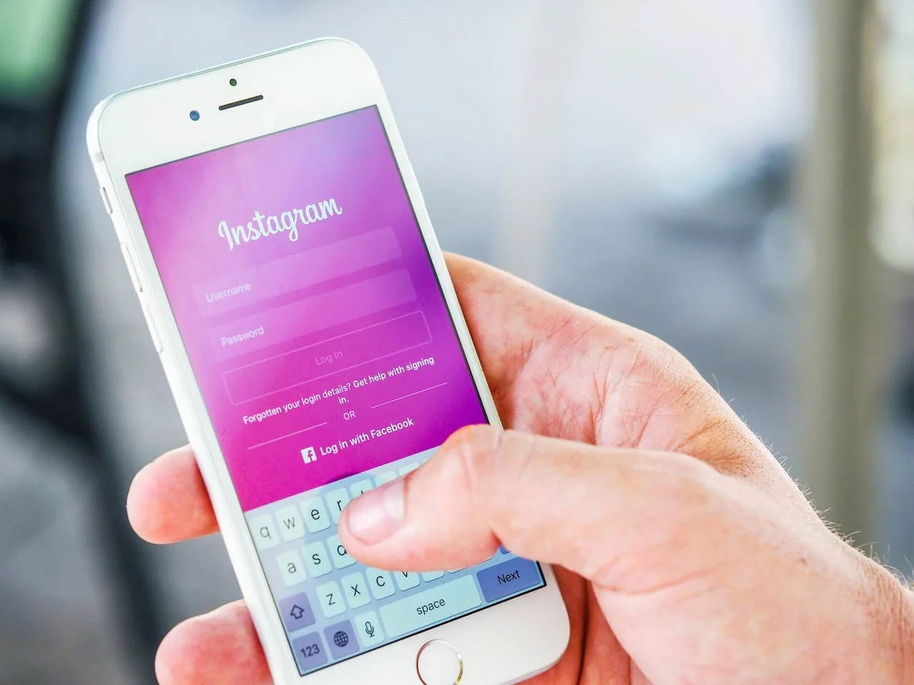 Panduan 4 Cara Menghapus Akun Instagram dengan Mudah dan Aman