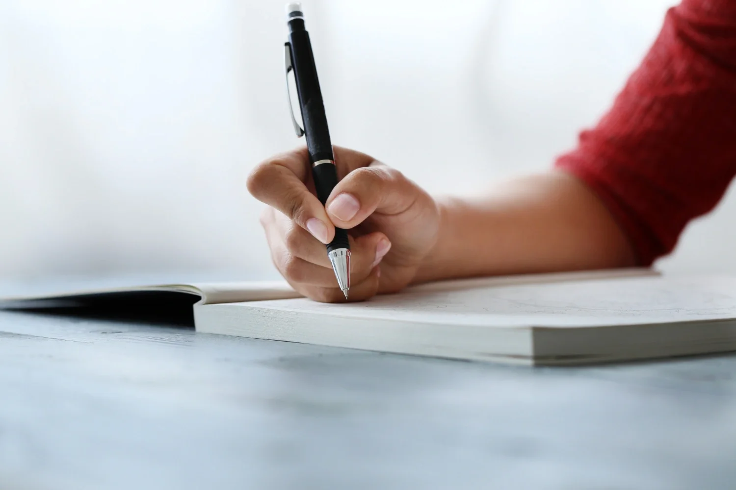 6 Contoh Surat Lamaran Kerja Tulis Tangan Lengkap Tipsnya